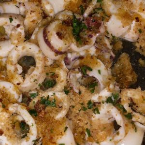 Calamari. Oreganata