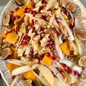 Endive , figs and persimmons salad