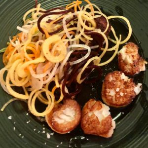 Sea scallops with rainbow carrots spaghetti
